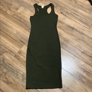 Olive Green Sleeveless Midi Dress